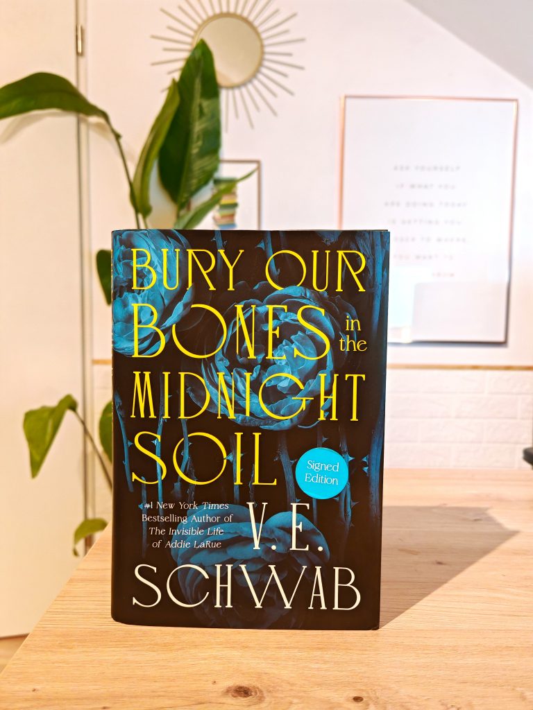 Review Bury Our Bones in the Midnight Soil by V.E. Schwab
