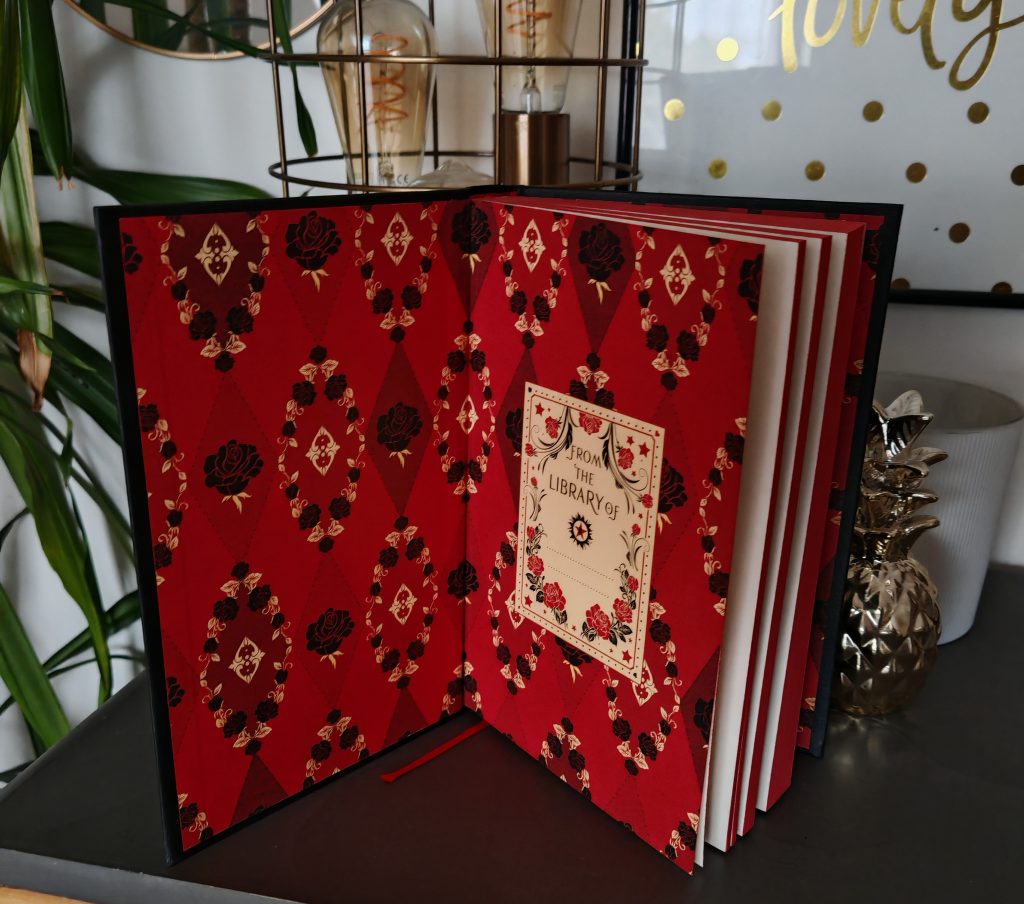 Review  Caraval by Stephanie Garber