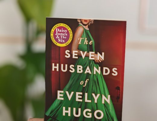 Review The Seven Husbands of Evelyn Hugo by Taylor Jenkins Reid