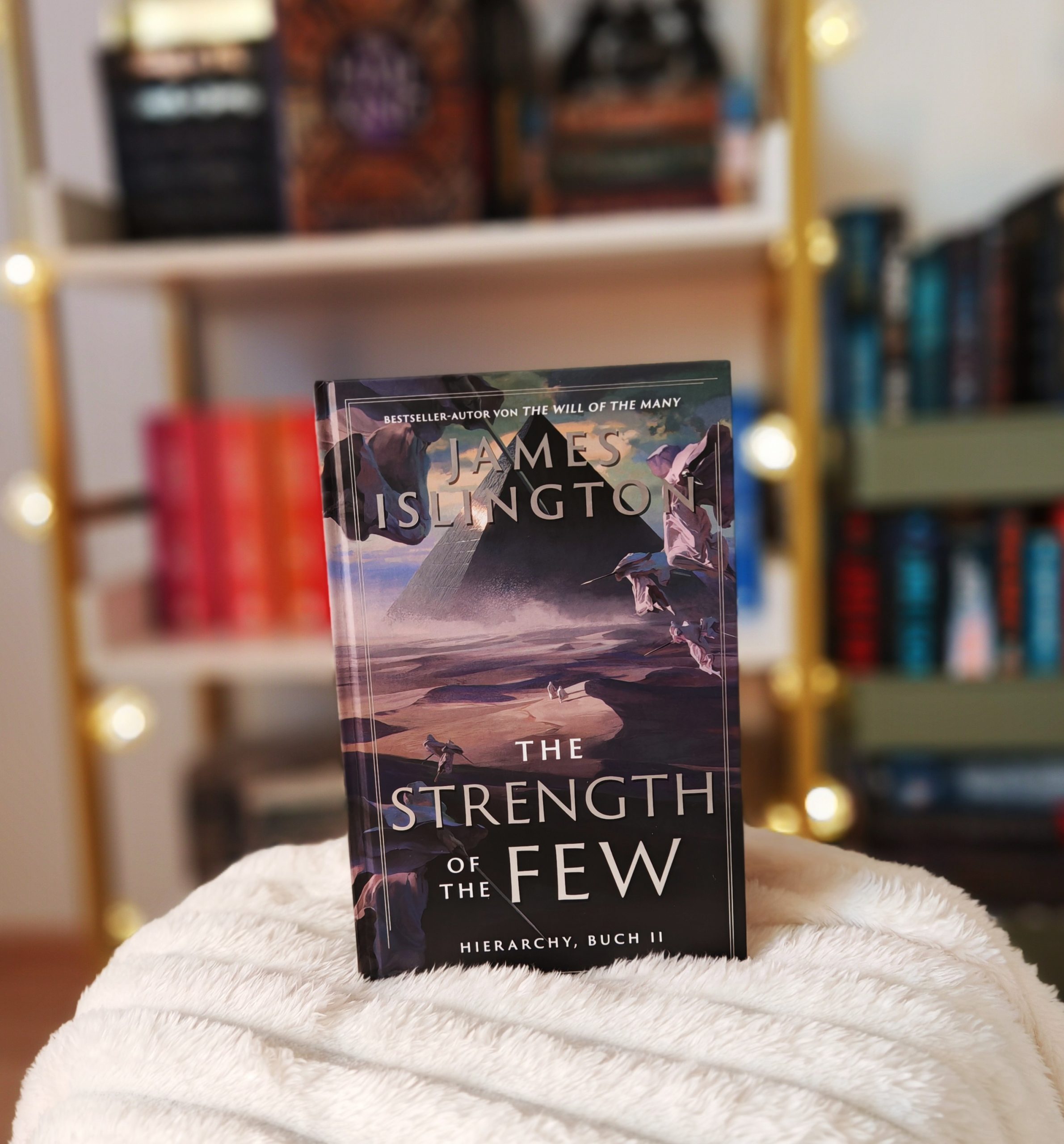 Review The Strength of the Few by James Islington