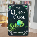 Review The Queen's Curse by Taylor Ugrinow